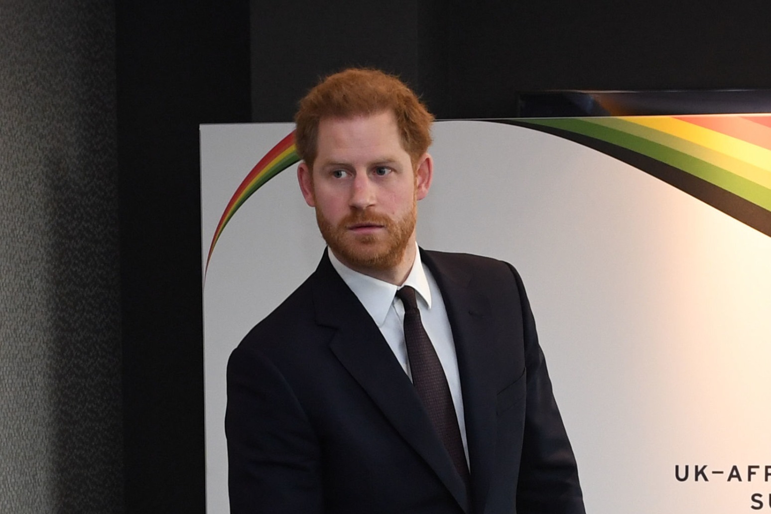 Harry lands in Canada to be with Meghan Markle and son Archie 